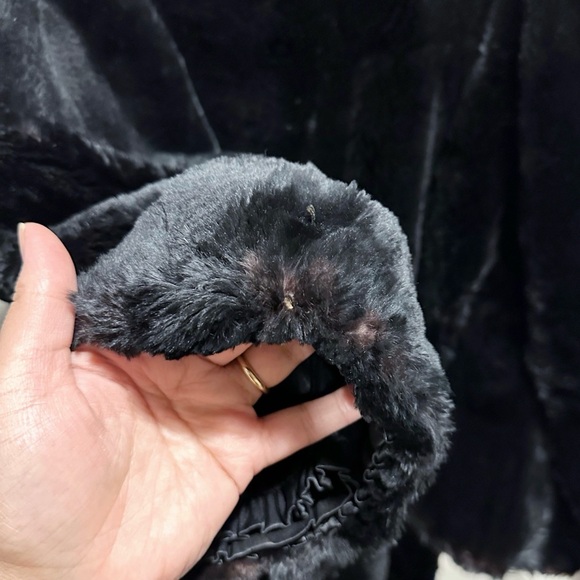 Reserved - Picture 13 of 14